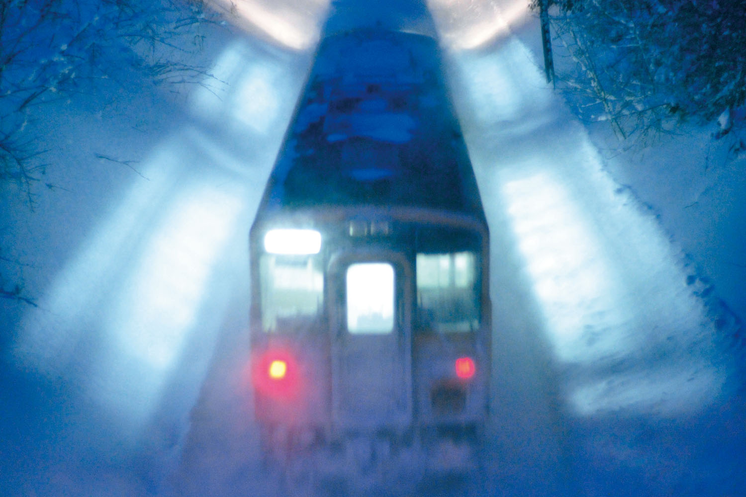 夜鉄テクニック解説編 雪に映る明かりを幻想的に撮る 銀河鉄道の夜 夜鉄 第5回 Pictures