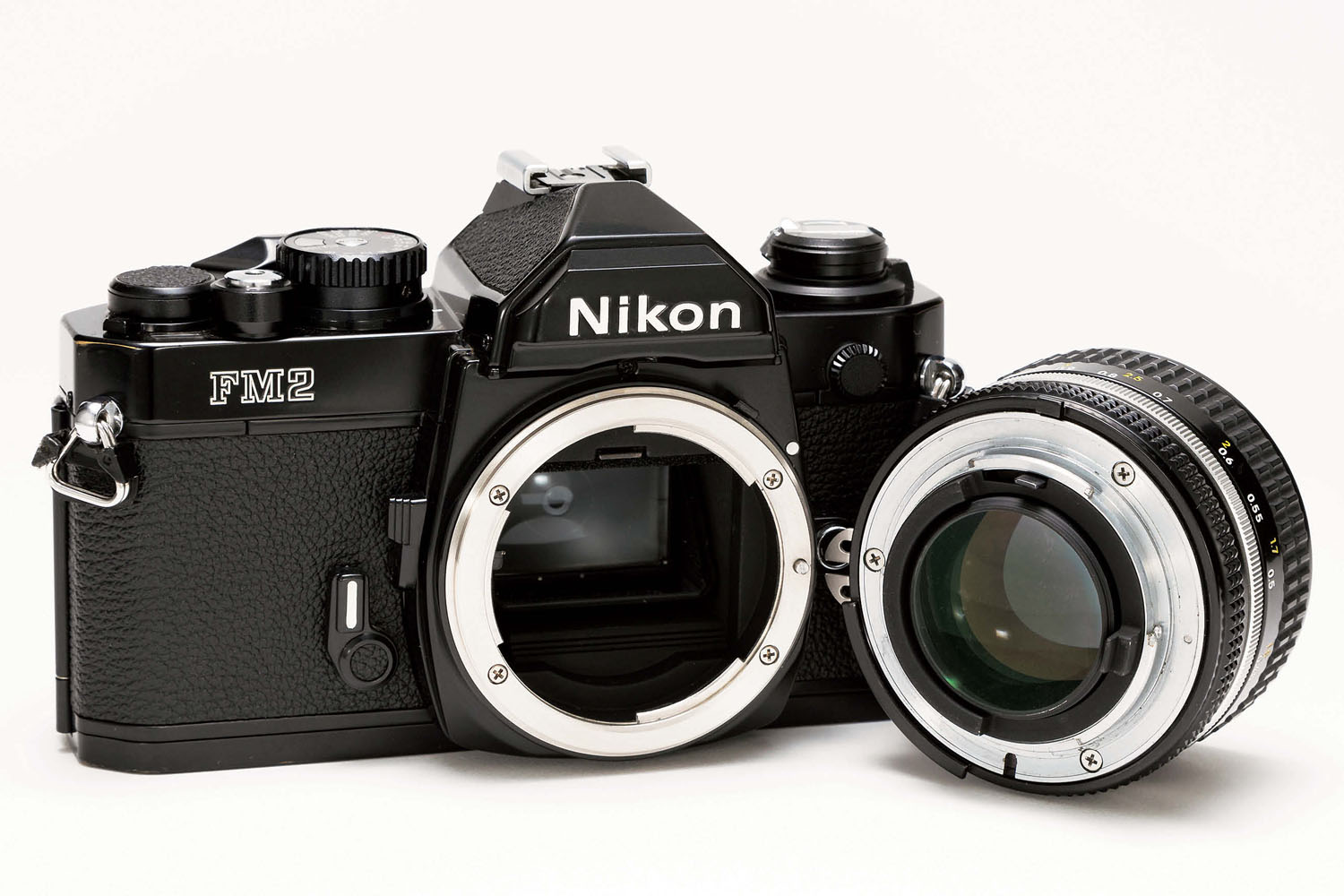 Nikon MF2(フィルム一眼レフ)-