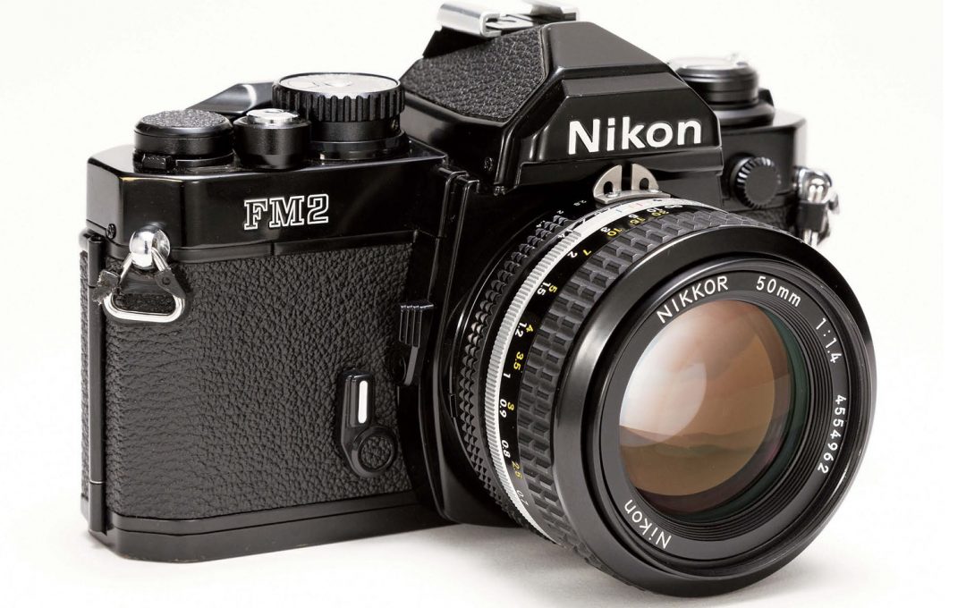 超可爱の 実用□Nikon NEW FM2 ボディ□シャッター全速 露出計完動