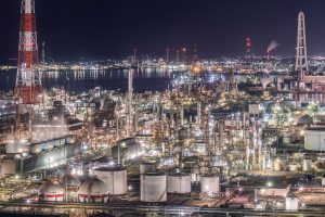 高所から見下ろす圧巻のコンビナート群〜三重県・四日市市の巨大工場撮影スポット