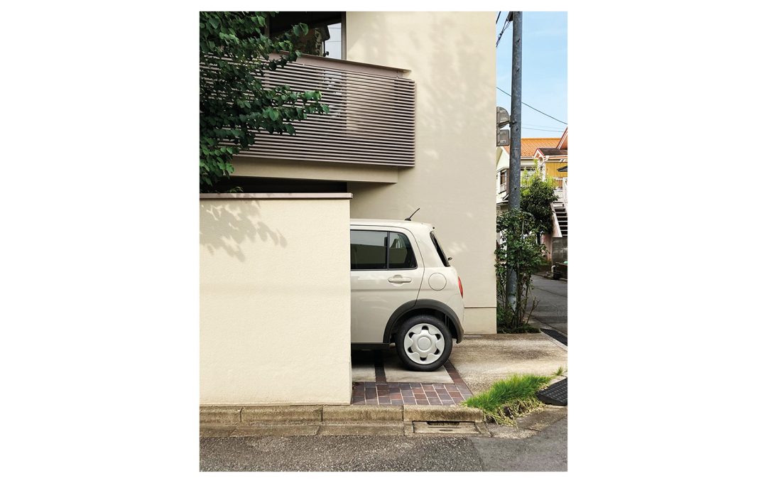 Alice Ishiguro Tosey「Camouflaged Cars」開催