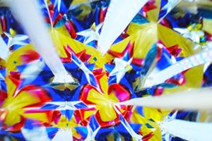 ワークショップ「ペットボトルで万華鏡を作って写真を撮ろう」開催｜日本カメラ博物館